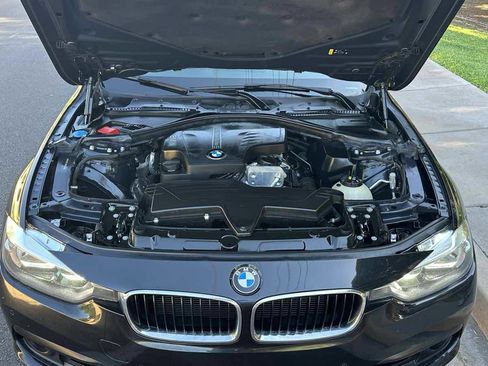 Used 2017 BMW 320i Sedan RWD image 56