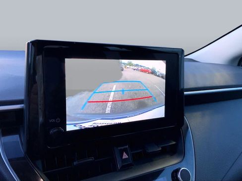 Used 2024 Toyota Corolla LE FWD image 28