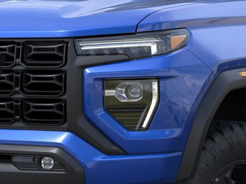 New 2025 GMC Canyon Elevation w/ Convenience Package image 10