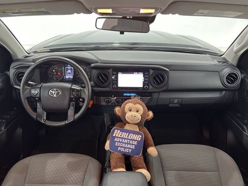 Used 2021 Toyota Tacoma SR AWD/4WD image 17