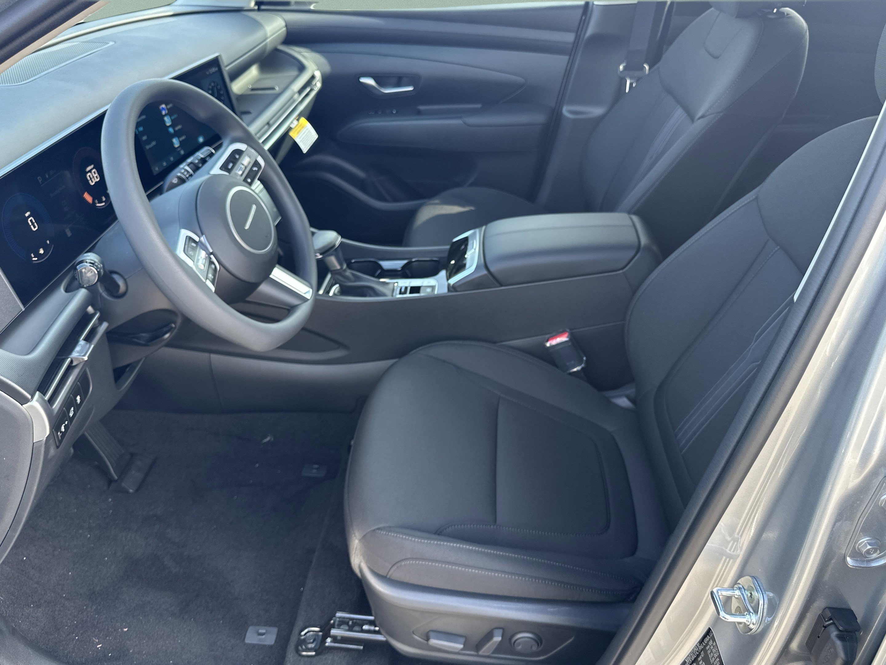 New 2026 Hyundai Tucson SEL FWD image 22