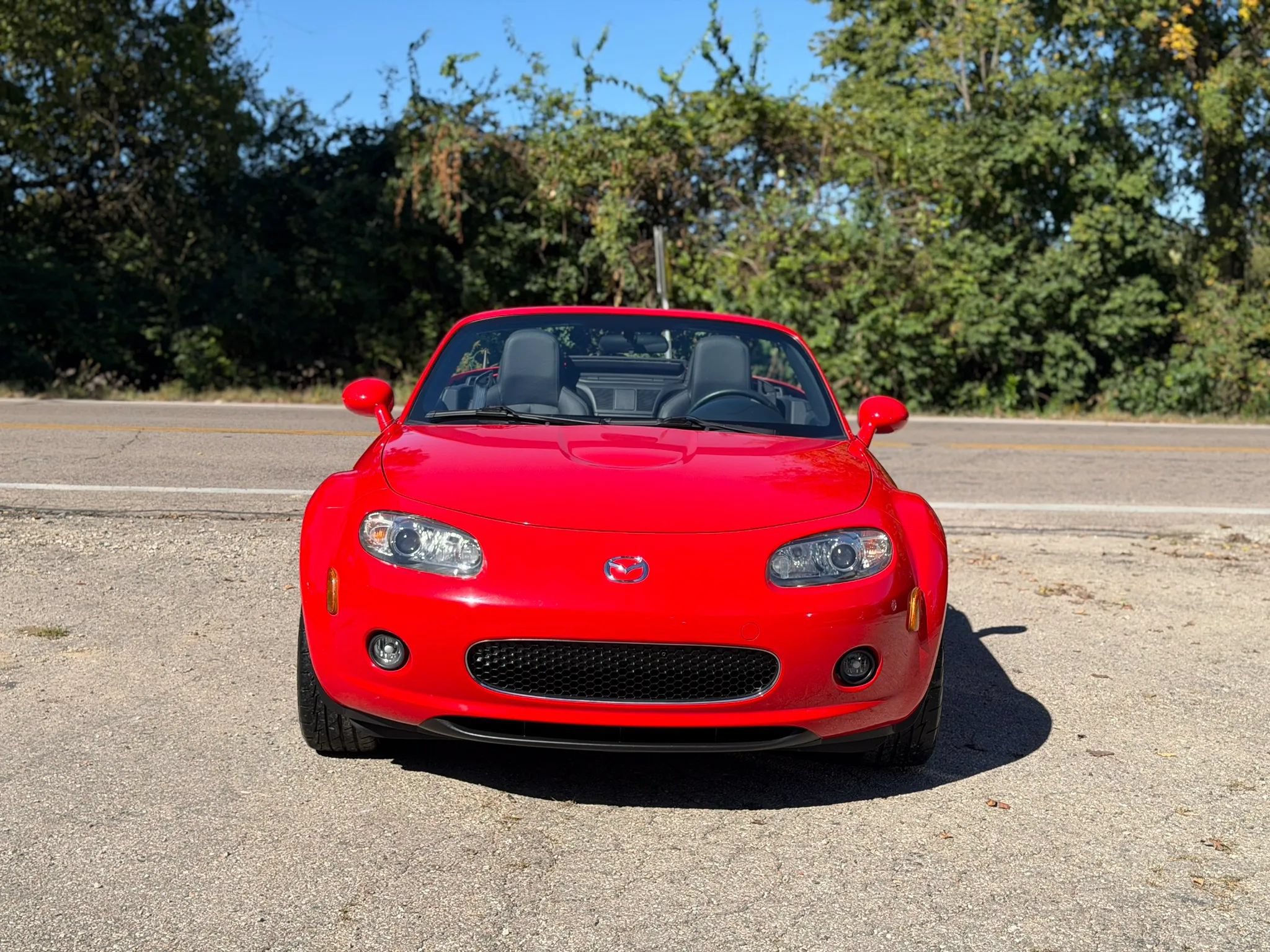 Used 2007 MAZDA MX-5 Miata Grand Touring w/ Premium Pkg RWD image 3