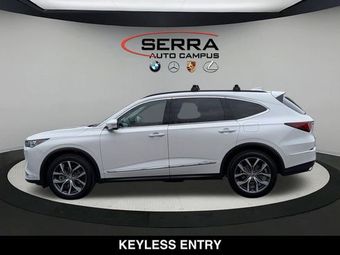 Used 2024 Acura MDX SH-AWD w/ Technology Package image 6