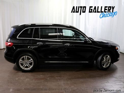 Used 2020 Mercedes-Benz GLB 250 GLB 250 4MATIC SUV w/ Premium Package image 6