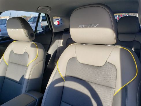 New 2026 Chevrolet Trax ACTIV image 36