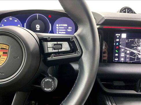 Used 2025 Porsche Macan 4 Electric image 23