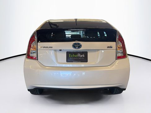 Used 2015 Toyota Prius Three w/ Solar Roof Package image 7