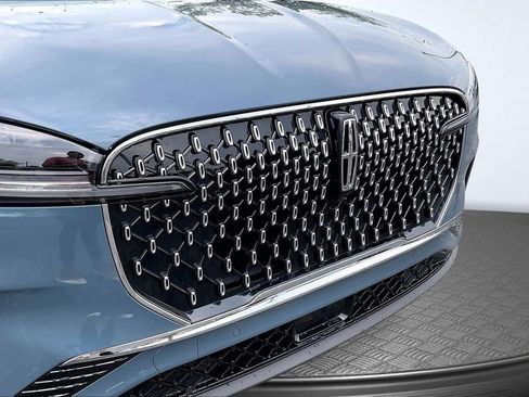 Used 2026 Lincoln Aviator 2WD image 33