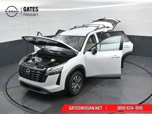 New 2026 Nissan Pathfinder SL image 55