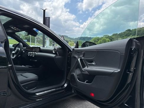 Certified 2025 Mercedes-Benz CLA 250 4MATIC image 25