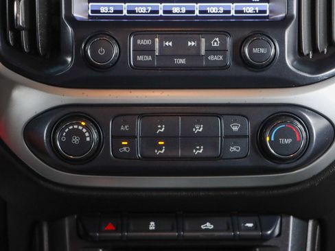 Used 2018 Chevrolet Colorado LT image 20