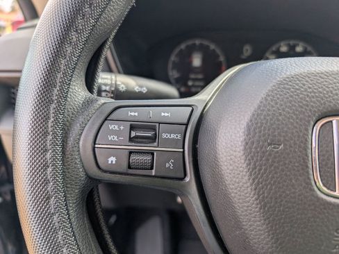 Used 2023 Honda CR-V EX image 22