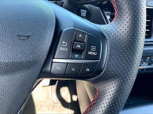 Used 2025 Ford Escape ST-Line AWD/4WD image 19