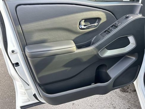 New 2026 Nissan Frontier SV w/ All-Weather Content Package AWD/4WD image 16