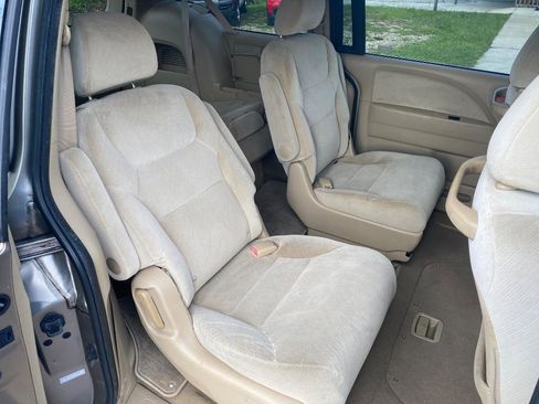 Used 2008 Honda Odyssey LX image 19