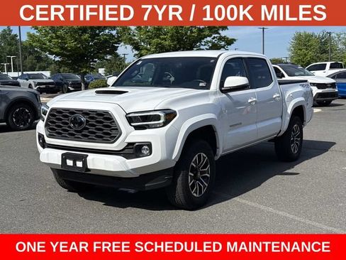 Used 2023 Toyota Tacoma TRD Sport AWD/4WD image 5