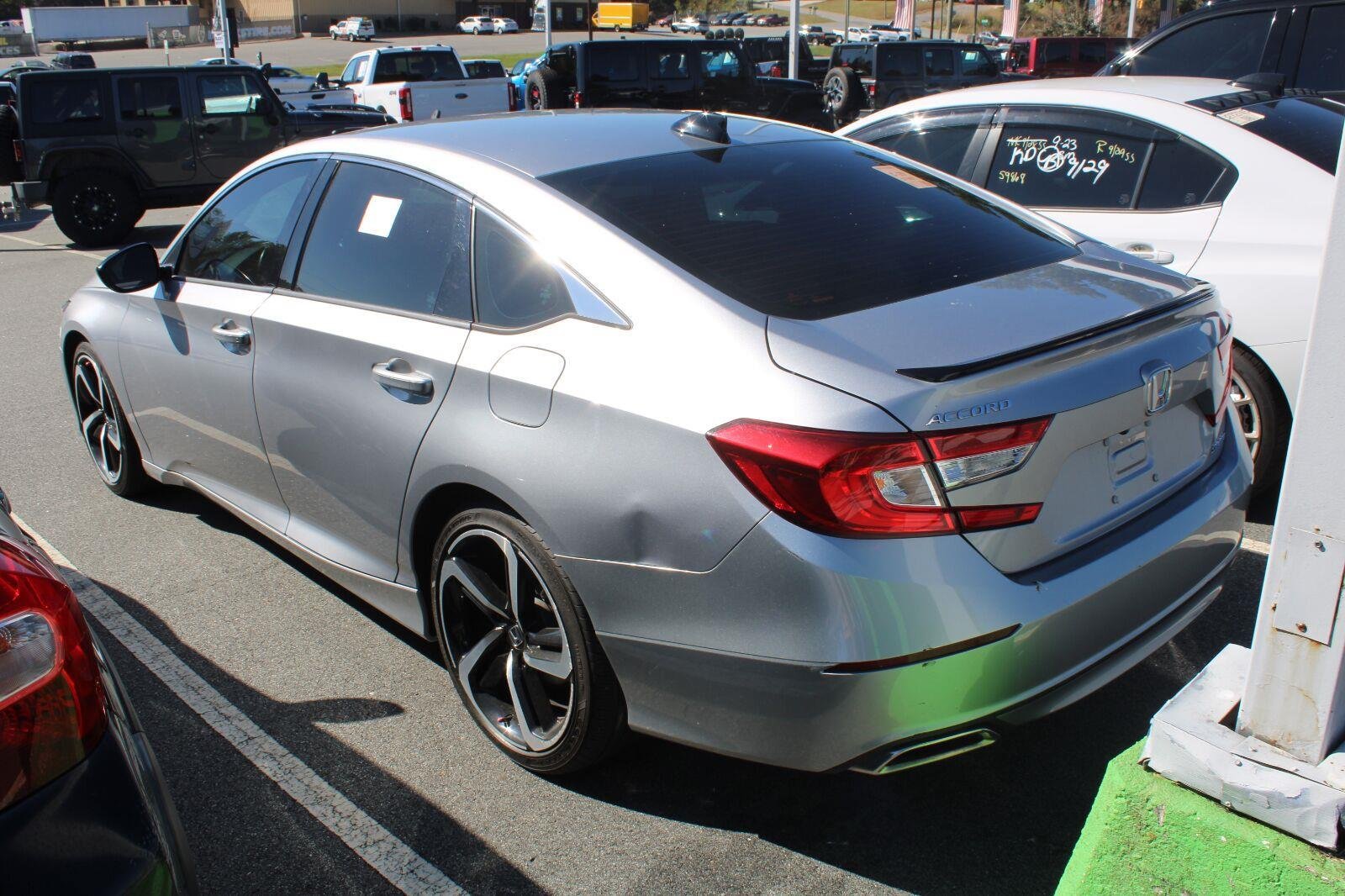 Used 2021 Honda Accord Sport image 8