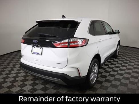 Used 2023 Ford Edge SEL w/ Convenience Package AWD/4WD image 3