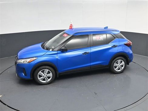 Used 2025 Nissan Kicks Play S image 44