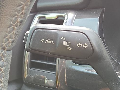 Used 2019 Ford Ranger Lariat w/ Equipment Group 501A Mid AWD/4WD image 19