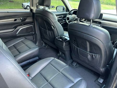 Used 2021 Kia Telluride SX w/ Nightfall Edition Package image 19