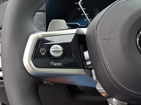 New 2026 BMW 760i xDrive 760i xDrive w/ Premium Package image 18