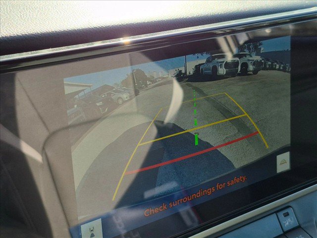 Used 2025 Toyota Camry SE w/ Multimedia Upgrade Package FWD image 11