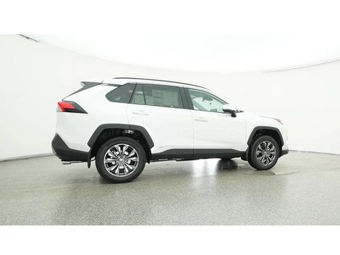 Used 2024 Toyota RAV4 Limited w/ Advanced Technology Package AWD/4WD image 32