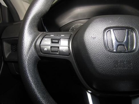 Certified 2024 Honda CR-V EX image 5
