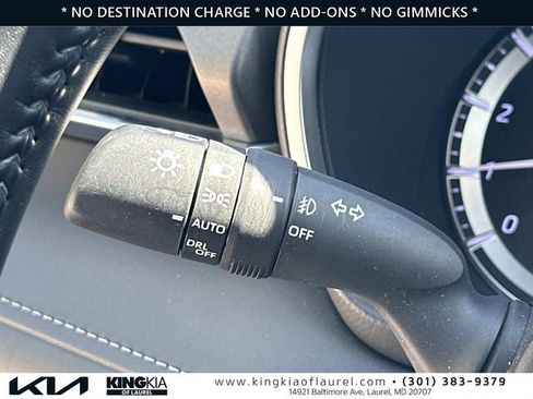 Used 2022 Toyota Highlander Limited w/ Protection Package #3 (TMS) AWD/4WD image 11