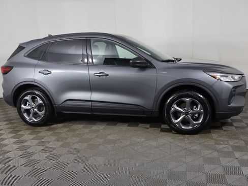 Used 2025 Ford Escape ST-Line AWD/4WD image 15