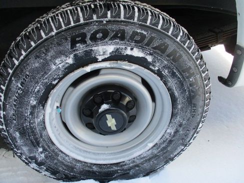 Used 2001 Chevrolet Express 3500 Base image 18