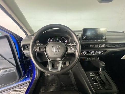 Used 2024 Honda CR-V EX image 14