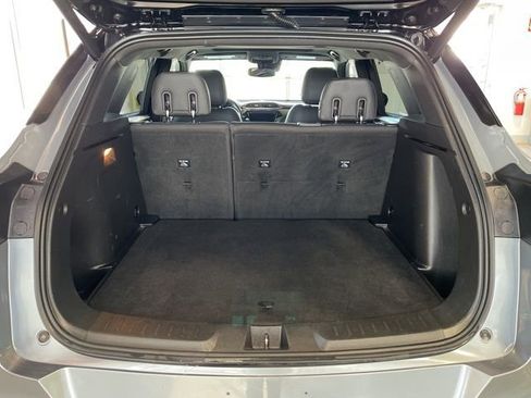 Used 2022 Chevrolet TrailBlazer RS w/ Sun and Liftgate Package image 9