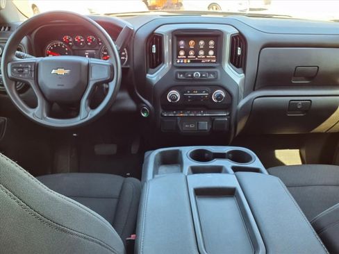 Used 2023 Chevrolet Silverado 1500 Custom image 17