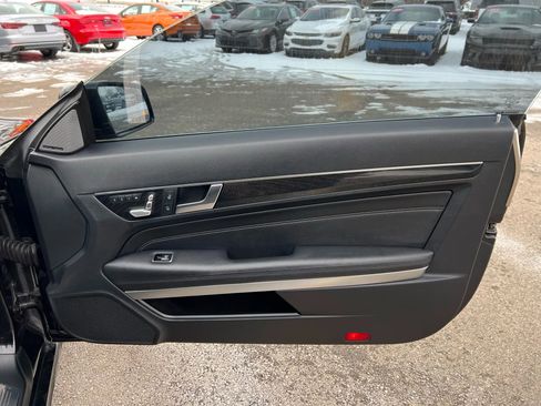 Used 2015 Mercedes-Benz E 400 4MATIC Coupe w/ Premium 1 Package image 21