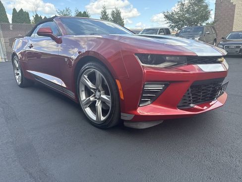Used 2017 Chevrolet Camaro SS RWD image 6