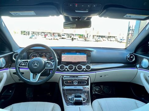 Used 2019 Mercedes-Benz E 300 image 37