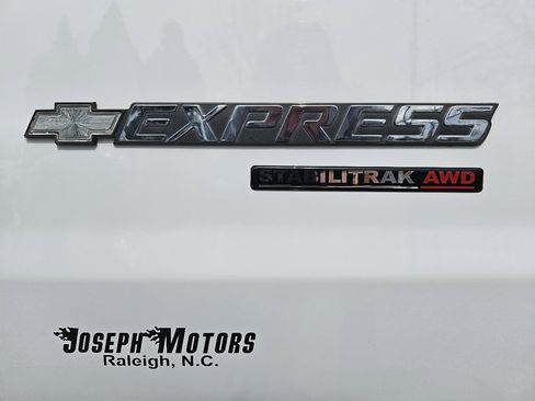 Used 2014 Chevrolet Express 1500 LT w/ LT Preferred Equipment Group image 47