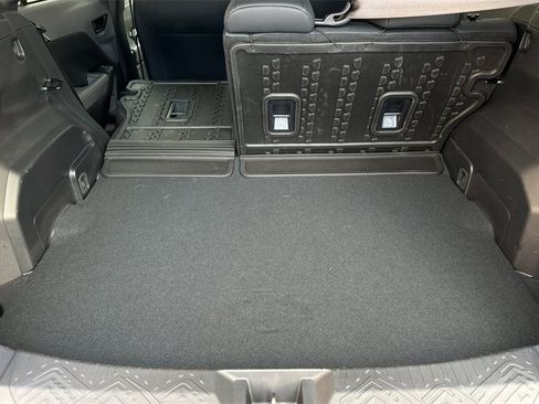 Used 2024 Subaru Crosstrek 2.5i Wilderness w/ Wilderness Package image 15