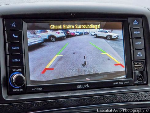 Used 2017 Dodge Grand Caravan SE image 21