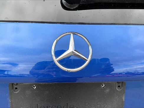 Used 2025 Mercedes-Benz GLB 250 image 10