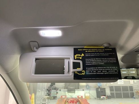 New 2026 Volkswagen Taos SE image 24