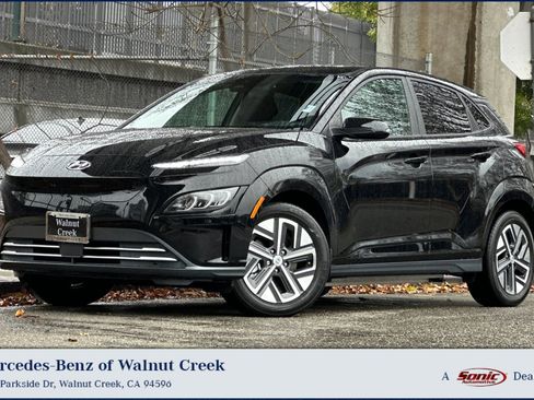 Used 2023 Hyundai Kona Limited image 1