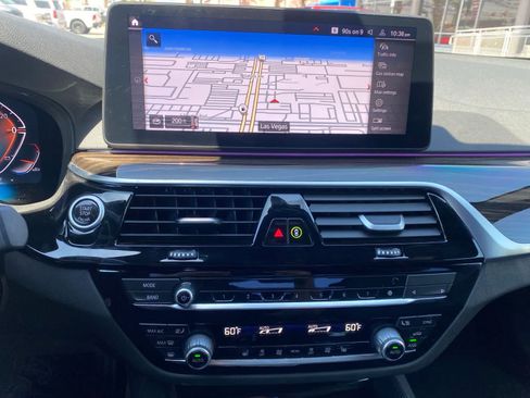 Used 2023 BMW 540i w/ M Sport Package RWD image 13