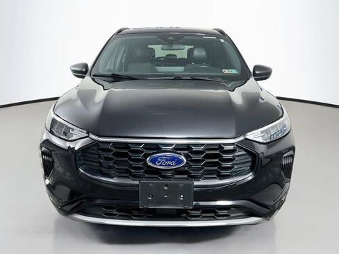 Used 2024 Ford Escape ST-Line w/ Tech Pack #1 AWD/4WD image 3