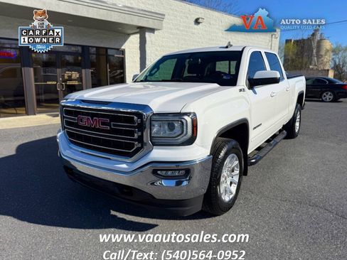 Used 2017 GMC Sierra 1500 SLE w/ SLE Value Package AWD/4WD image 1