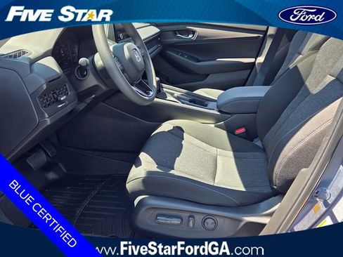 Used 2023 Honda Accord EX image 11