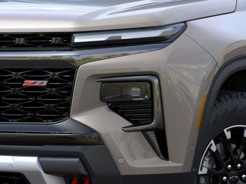 New 2026 Chevrolet Traverse Z71 w/ Enhanced Driving Package AWD/4WD image 11