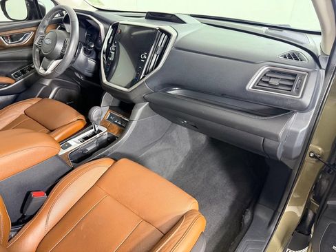 Used 2025 Subaru Ascent Touring w/ Popular Package #1 AWD/4WD image 38